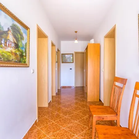 Aretha Feriehus *