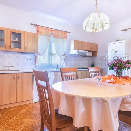 Aretha Holiday home *
